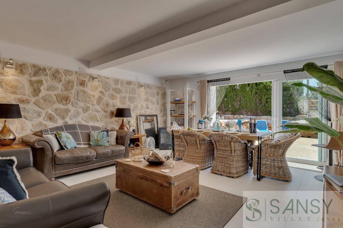 5 soveværelse Villa til salg i Javea / Xabia med swimmingpool - € 895.000 (Ref: 9068381)