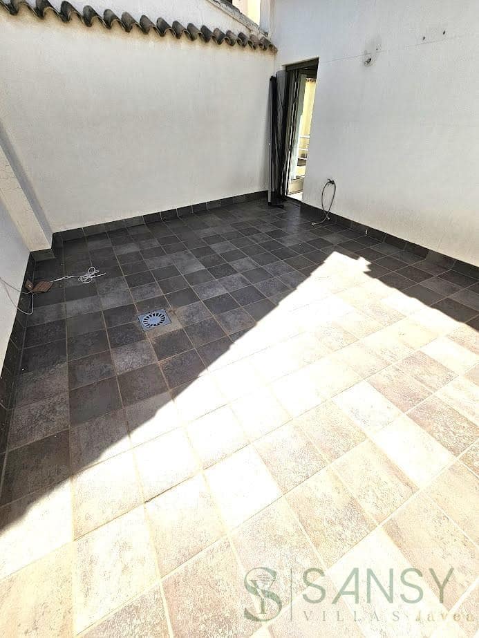 4 soveværelse Byhus til salg i Gandia med garage - € 340.000 (Ref: 9068382)