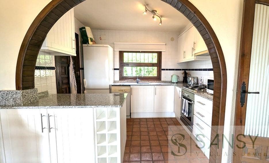 3 Zimmer Villa zu verkaufen in Cumbre del Sol mit Pool - 525.000 € (Ref: 9094842)