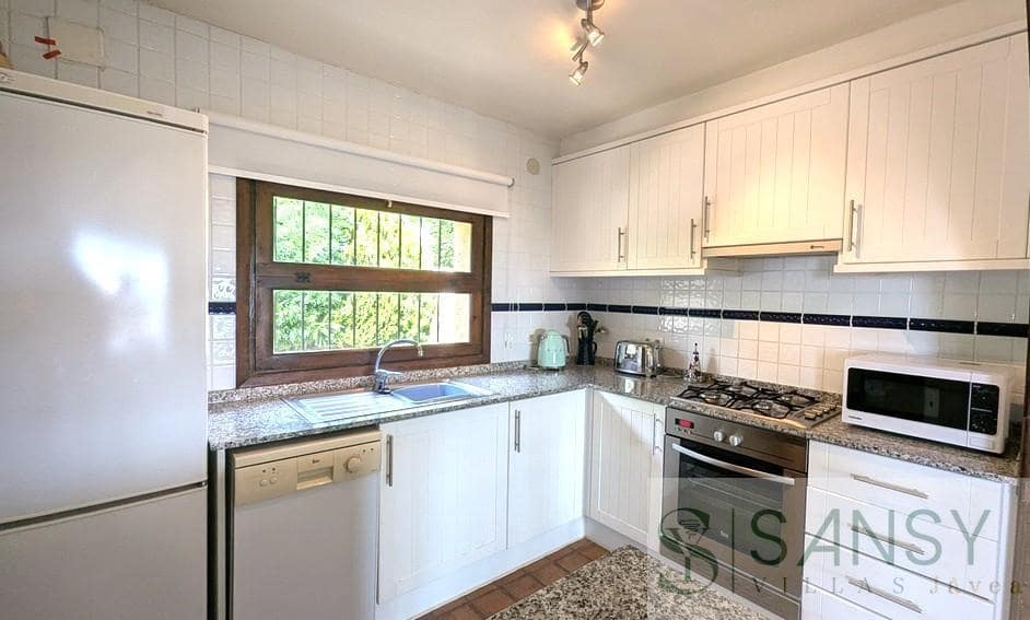 3 Zimmer Villa zu verkaufen in Cumbre del Sol mit Pool - 525.000 € (Ref: 9094842)