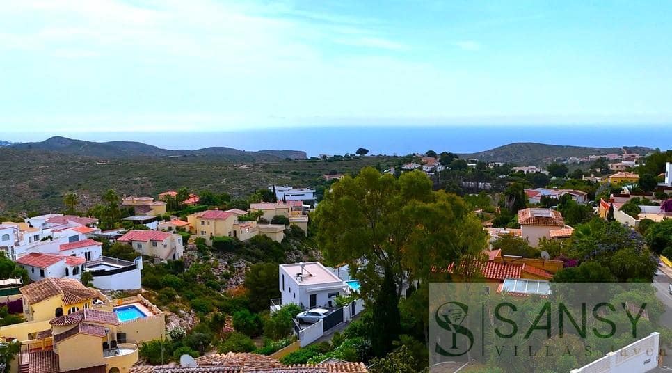 3 Zimmer Villa zu verkaufen in Cumbre del Sol mit Pool - 525.000 € (Ref: 9094842)