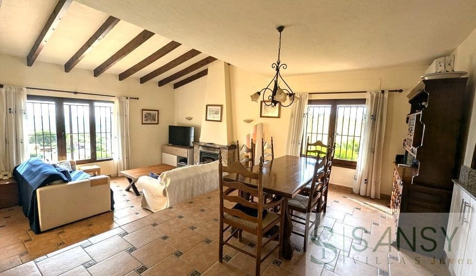 3 Zimmer Villa zu verkaufen in Cumbre del Sol mit Pool - 525.000 € (Ref: 9094842)