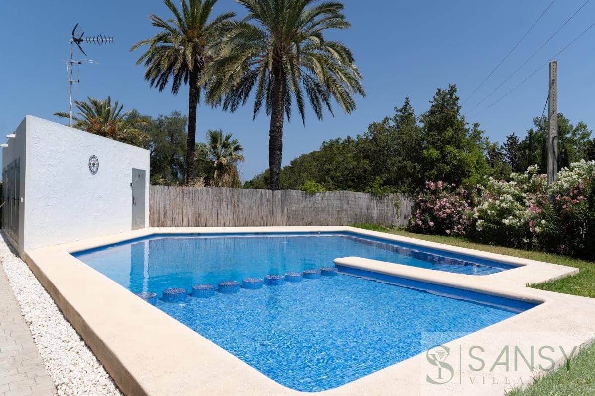 4 soveværelse Bungalow til salg i Javea / Xabia med swimmingpool garage - € 649.000 (Ref: 9094843)