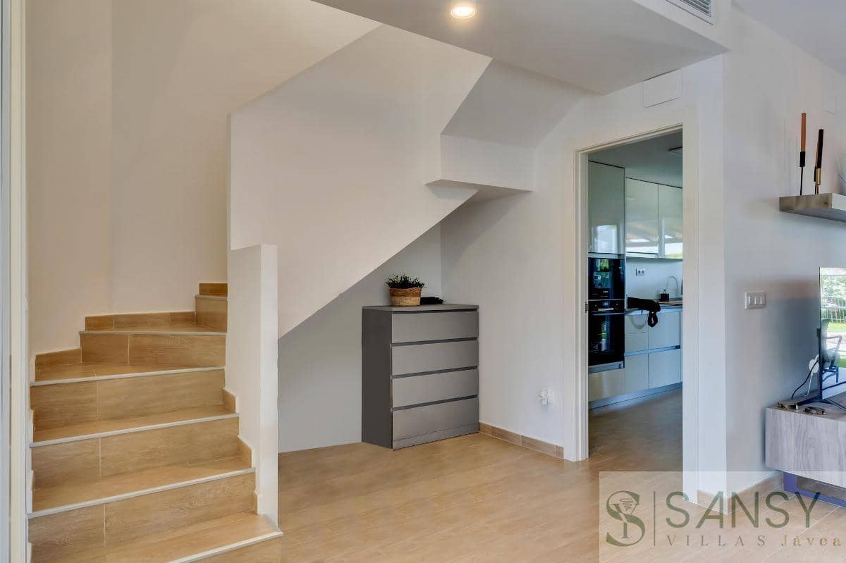 4 soveværelse Bungalow til salg i Javea / Xabia med swimmingpool garage - € 649.000 (Ref: 9094843)