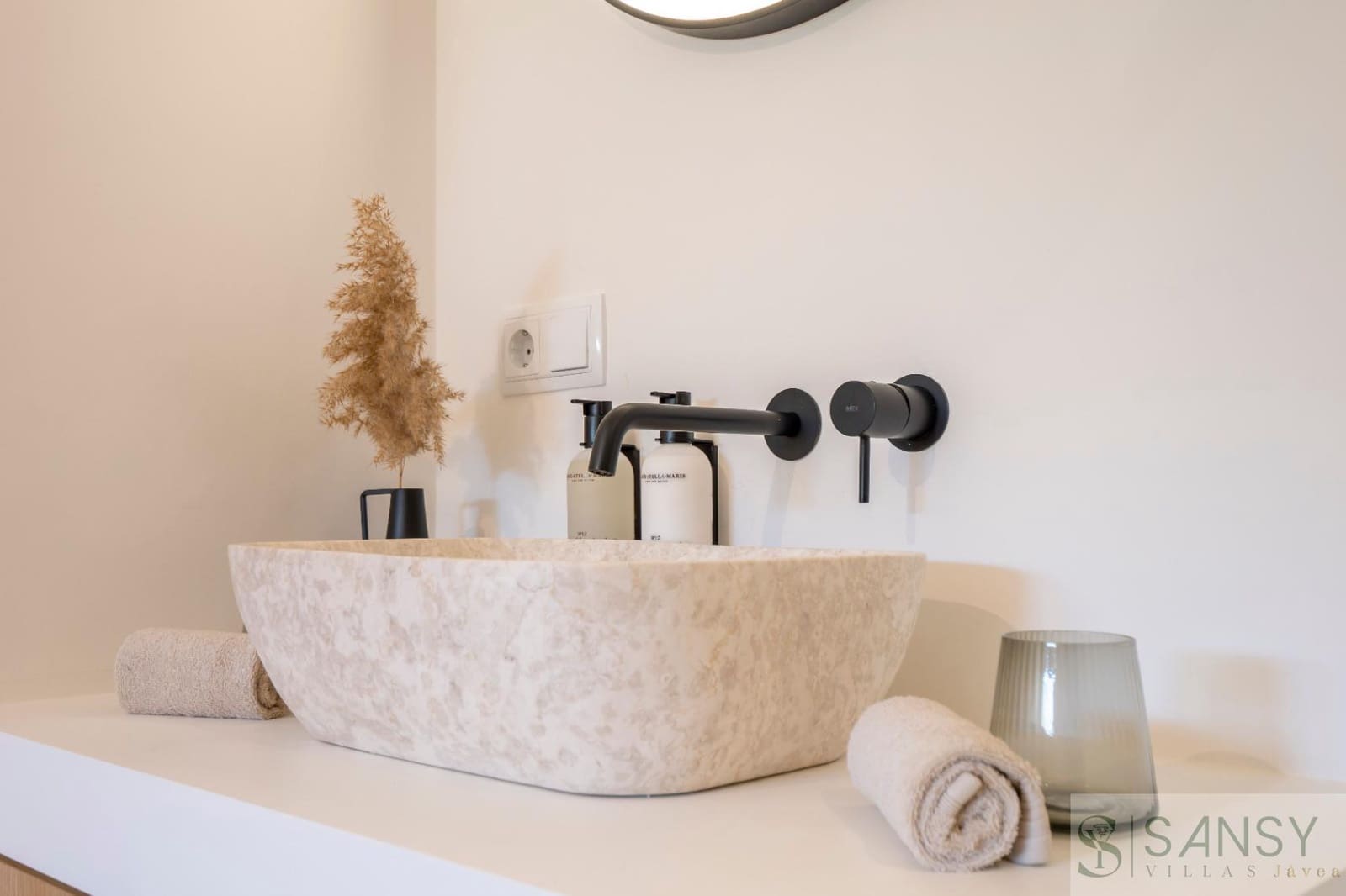 9 soveværelse Villa til salg i Javea / Xabia med swimmingpool garage - € 3.950.000 (Ref: 9111694)