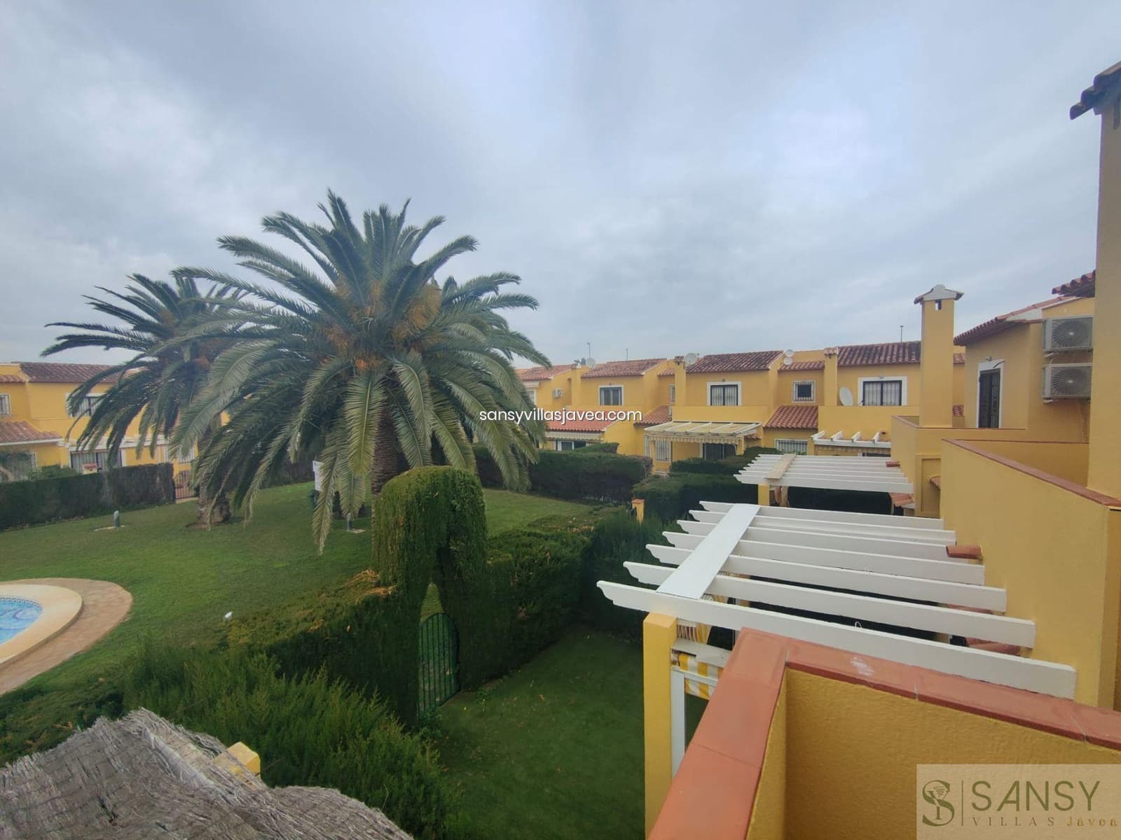 3 soverom Hus til leie i Denia med svømmebasseng garasje - € 1 100 (Ref: 9111695)