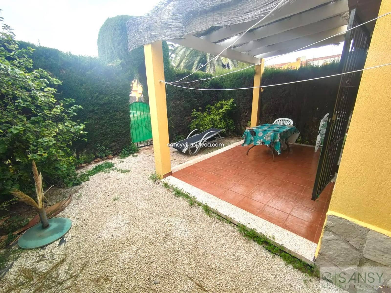 3 soverom Hus til leie i Denia med svømmebasseng garasje - € 1 100 (Ref: 9111695)