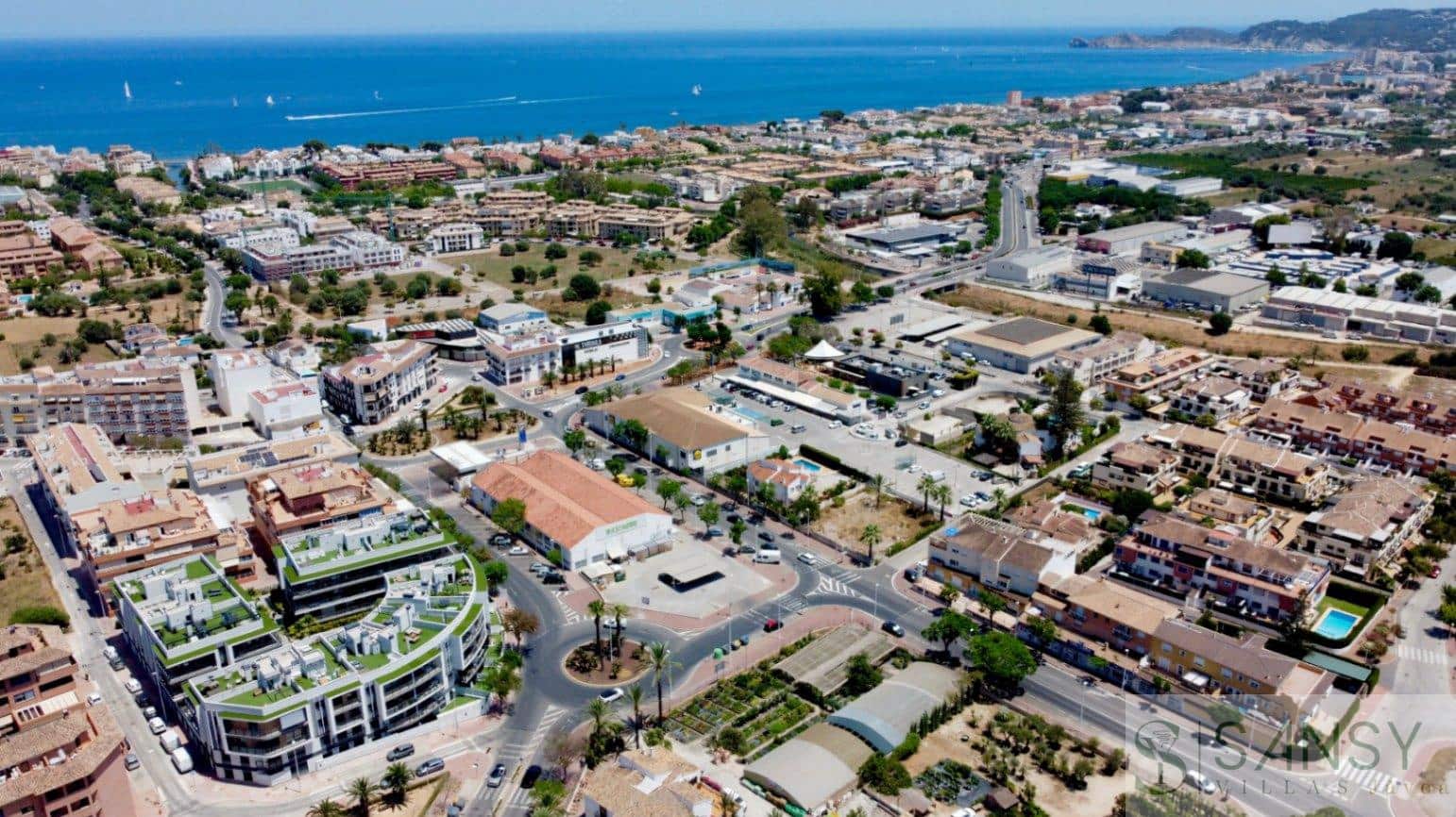 Apartamento de 3 habitaciones en Javea / Xàbia en venta con piscina garaje - 469.000 € (Ref: 9118443)