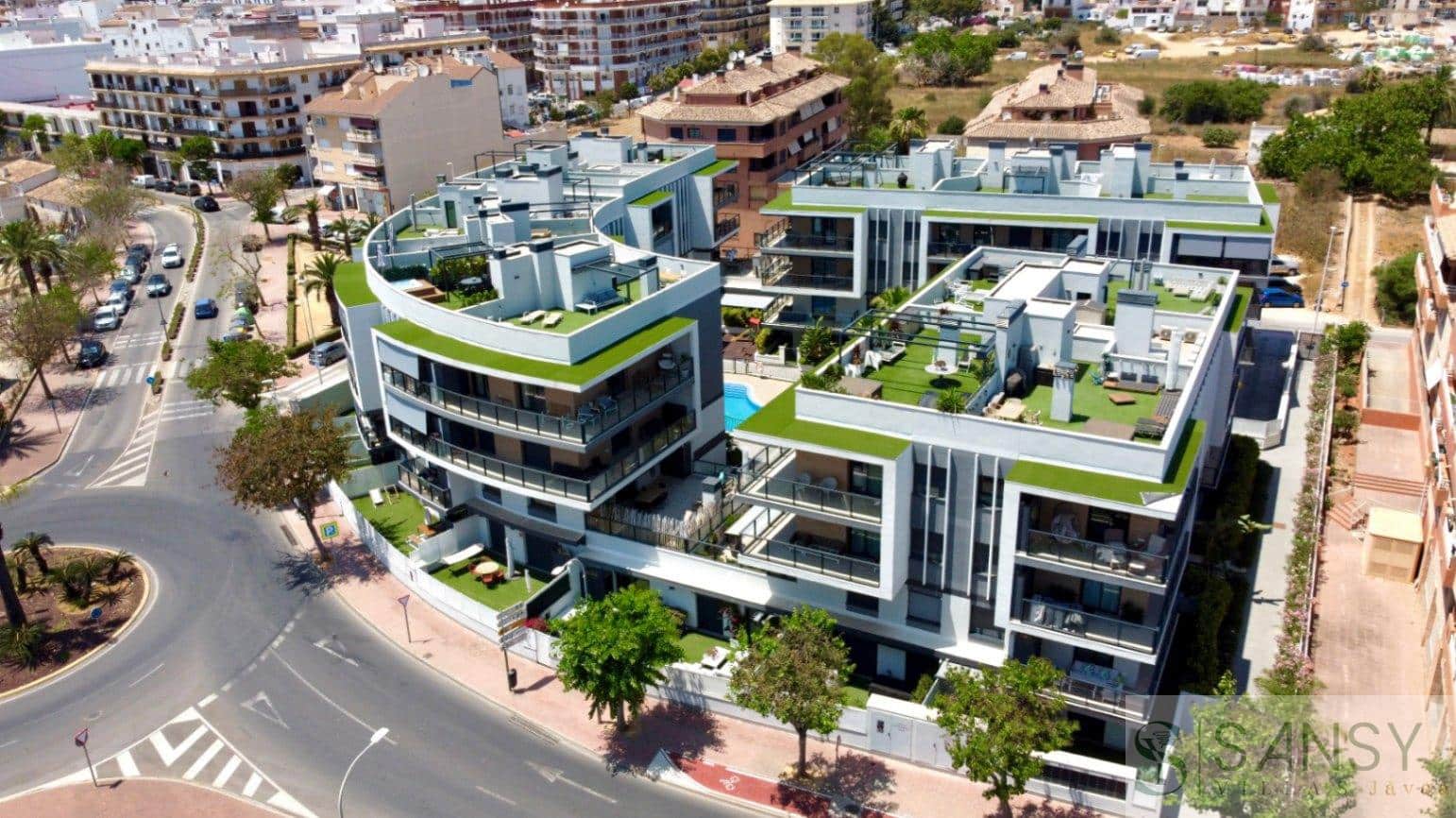 Apartamento de 3 habitaciones en Javea / Xàbia en venta con piscina garaje - 469.000 € (Ref: 9118443)