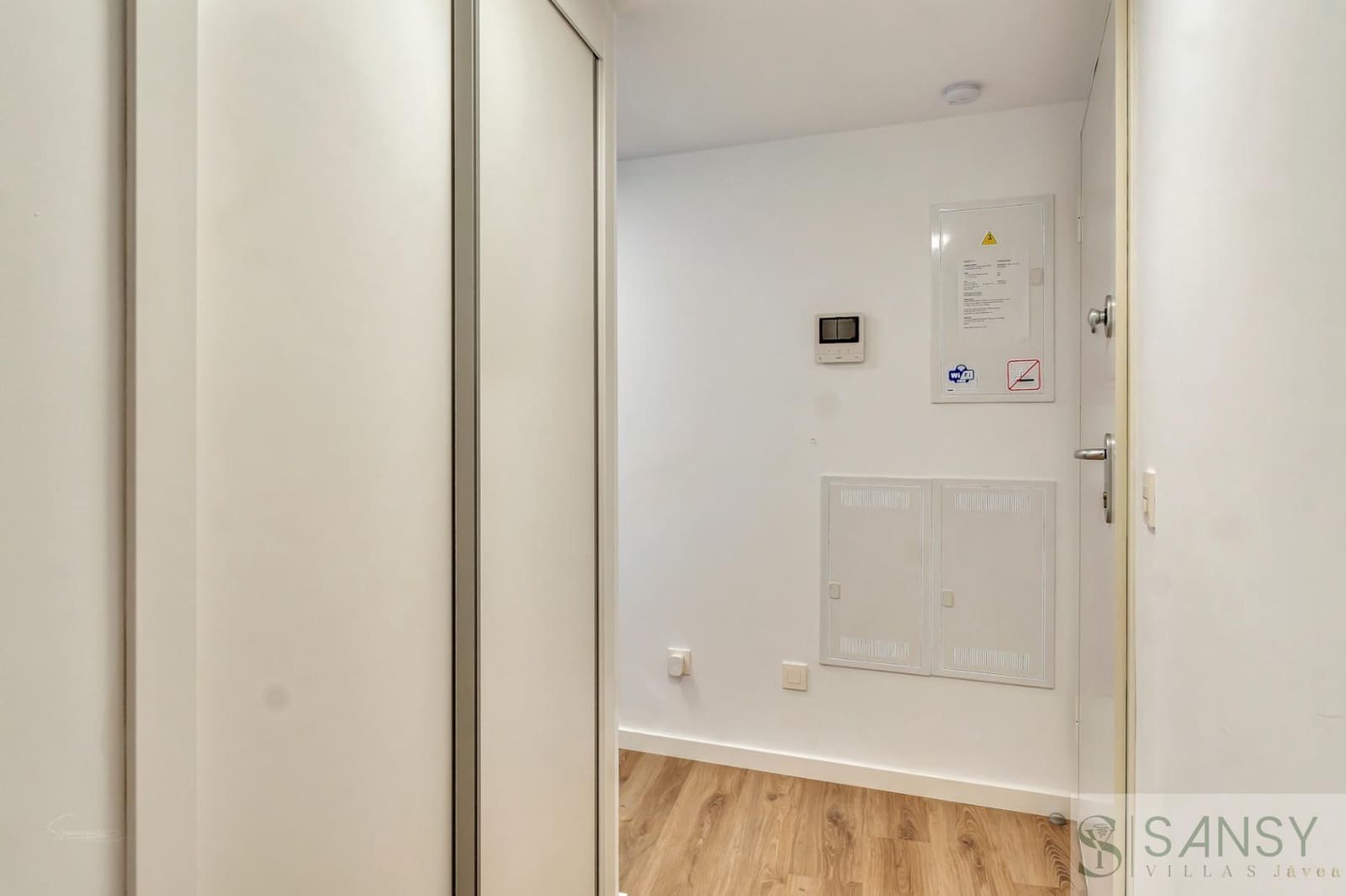 Apartamento de 3 habitaciones en Javea / Xàbia en venta con piscina garaje - 469.000 € (Ref: 9118443)