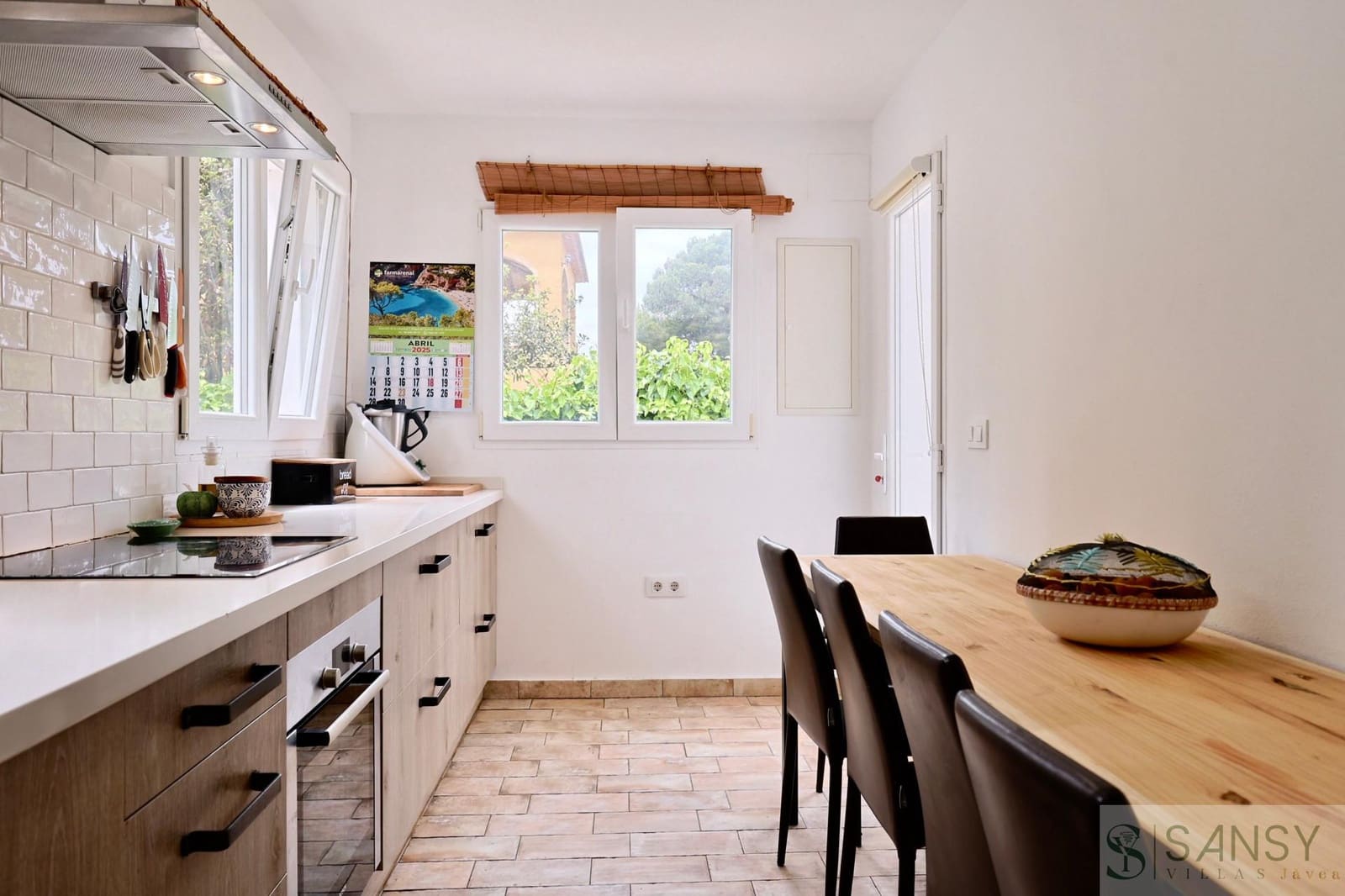 4 quarto Moradia para venda em Javea / Xabia com piscina garagem - 675 000 € (Ref: 9118444)