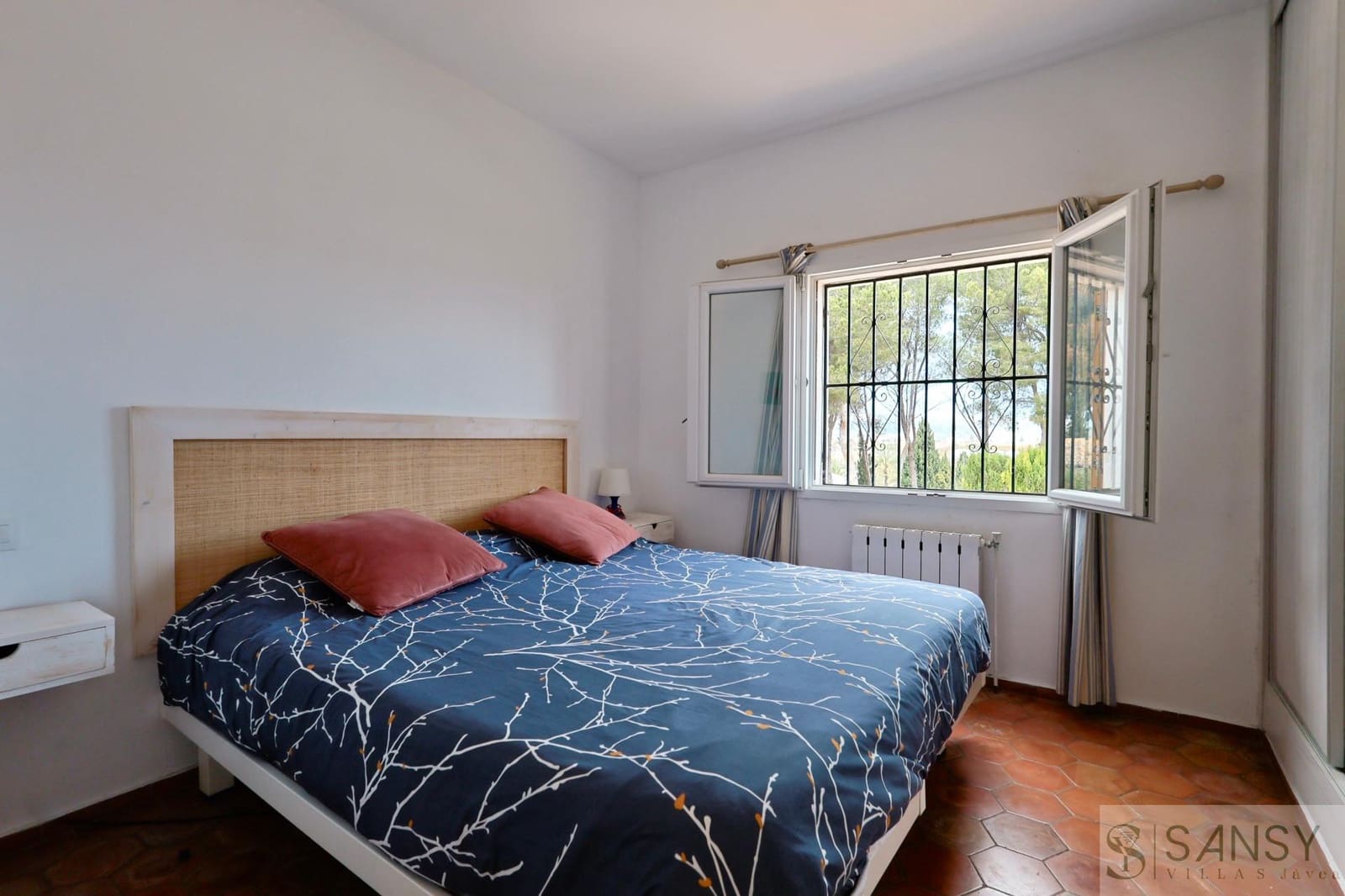 4 quarto Moradia para venda em Javea / Xabia com piscina garagem - 675 000 € (Ref: 9118444)