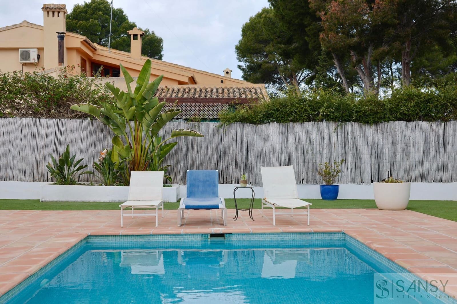 4 quarto Moradia para venda em Javea / Xabia com piscina garagem - 675 000 € (Ref: 9118444)