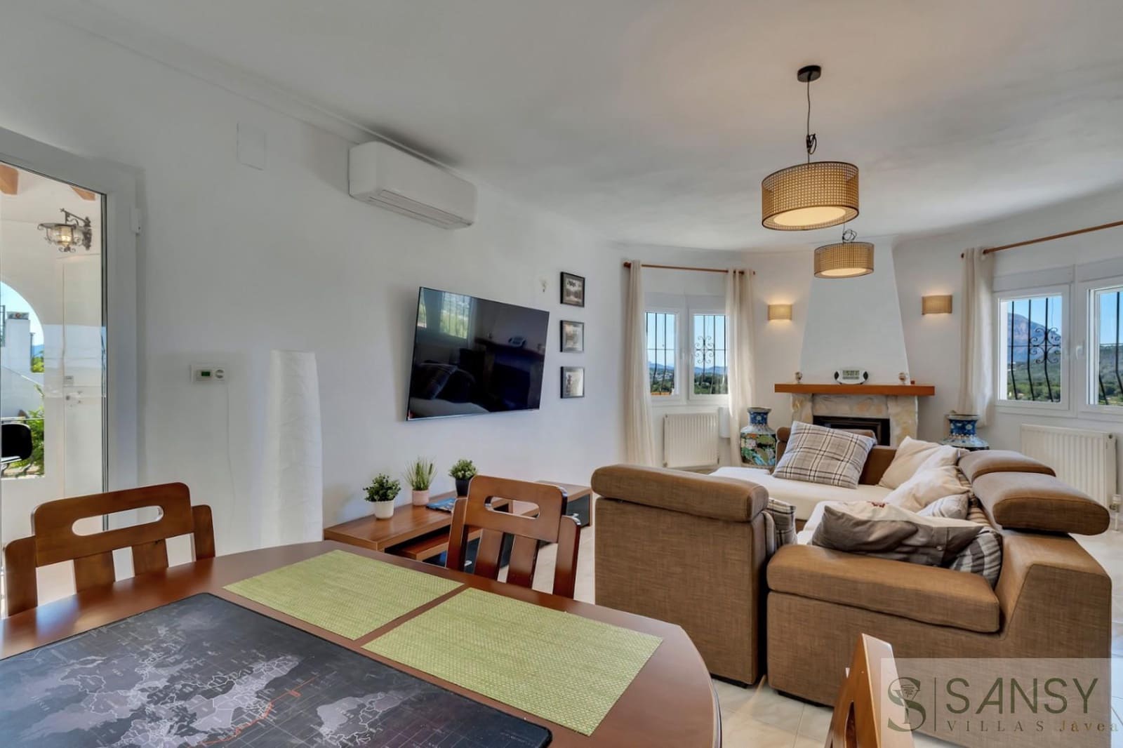 4 makuuhuone Huvila myytävänä paikassa Javea / Xabia mukana uima-altaan 
autotalli - 890 000 € (Ref: 9118445)