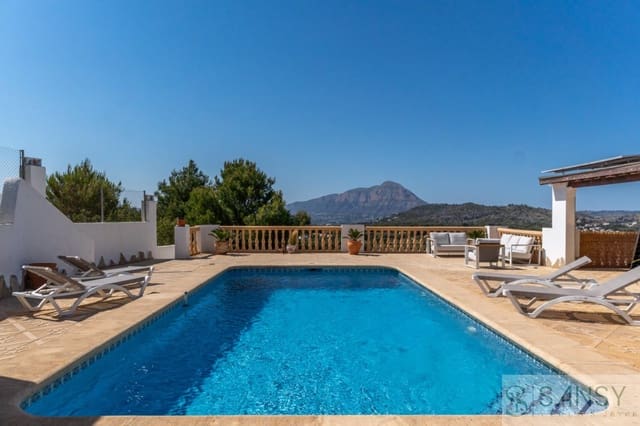 Chalet de 4 habitaciones en Cap Martí - El Tossalet - Pinomar, Javea / Xàbia en venta con piscina garaje - 890.000 € (Ref: 9118445)