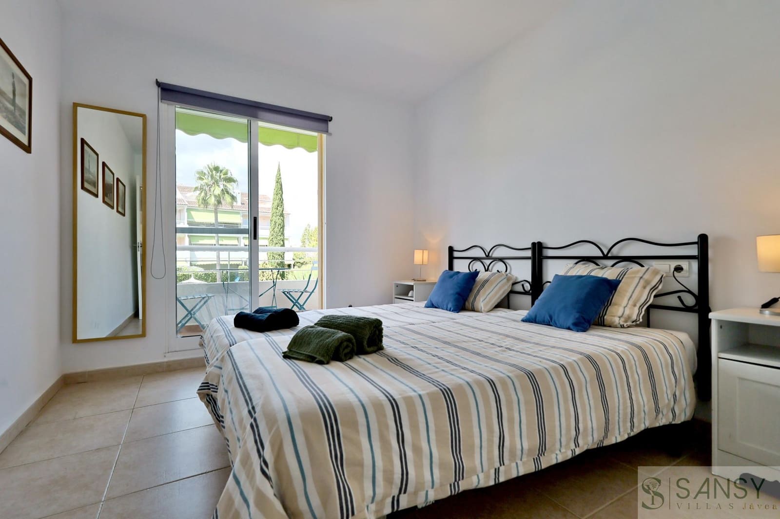 2 slaapkamer Appartement te koop in Javea / Xabia met garage - € 410.000 (Ref: 9159122)