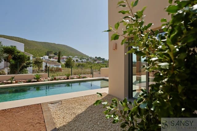 3 chambre Villa/Maison à vendre à Cap Martí - El Tossalet - Pinomar, Javea / Xàbia avec piscine garage - 1 375 000 € (Ref: 9160688)