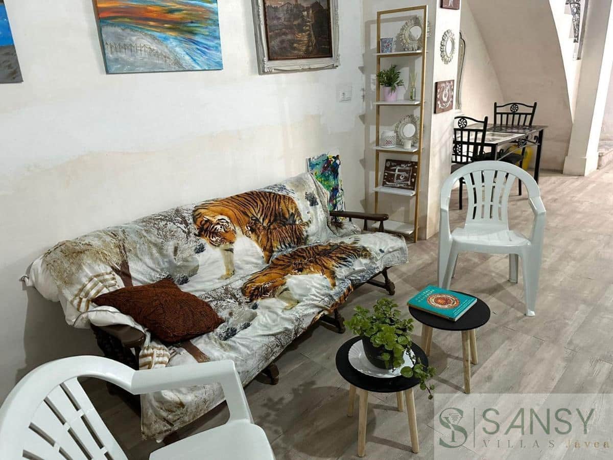 4 slaapkamer Halfvrijstaande villa te koop in Piles - € 146.000 (Ref: 9163306)