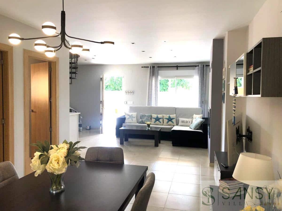 4 Zimmer Villa zu verkaufen in Oliva Nova mit Garage - 367.500 € (Ref: 9163307)