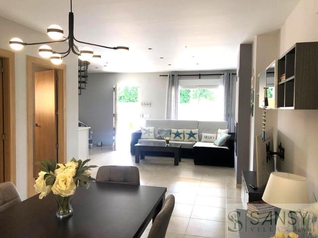 4 slaapkamer Villa te koop in Oliva Nova, Oliva met garage - € 367.500 (Ref: 9163307)