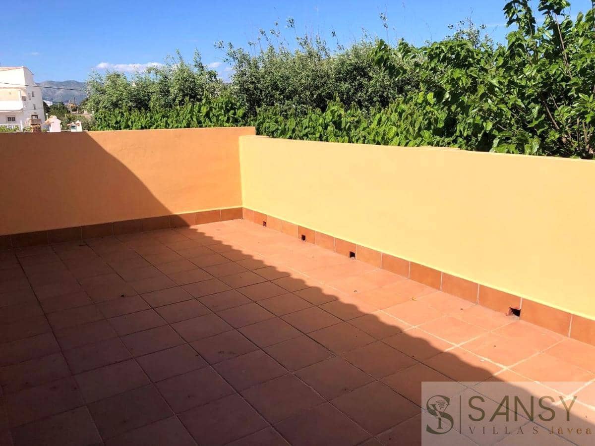 4 Zimmer Villa zu verkaufen in Oliva Nova mit Garage - 367.500 € (Ref: 9163307)