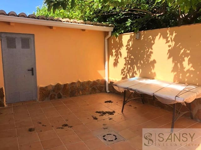 4 slaapkamer Villa te koop in Oliva Nova, Oliva met garage - € 367.500 (Ref: 9163307)