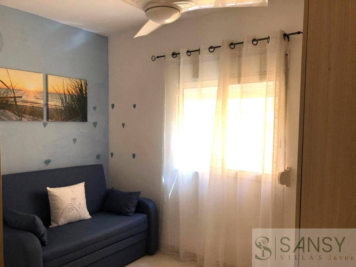 4 Zimmer Villa zu verkaufen in Oliva Nova mit Garage - 367.500 € (Ref: 9163307)