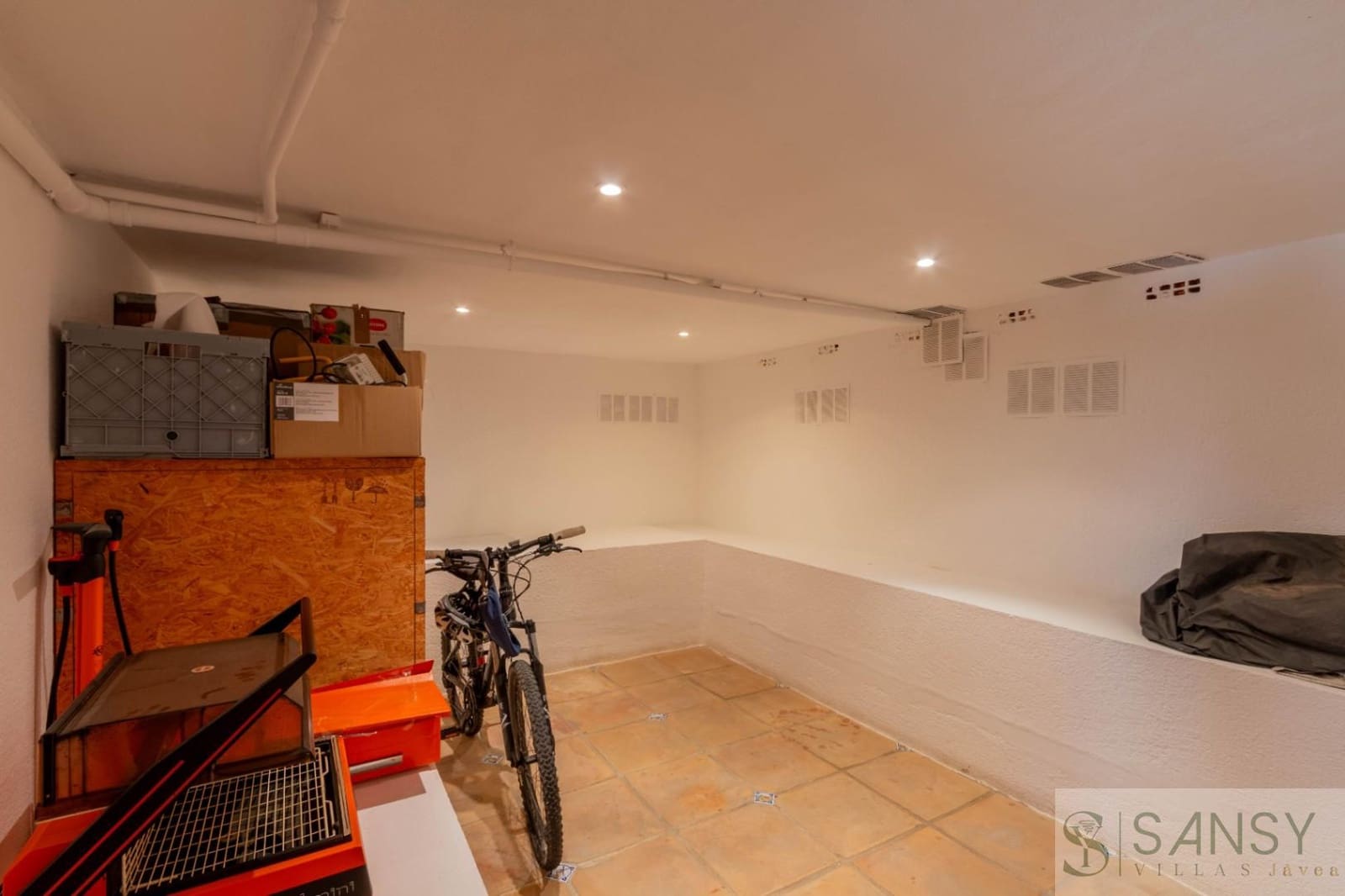 6 soveværelse Lejlighed til salg i Javea / Xabia med swimmingpool garage - € 1.250.000 (Ref: 9177147)