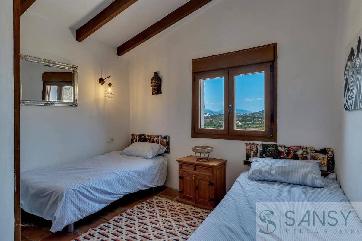 4 slaapkamer Finca/Landhuis te koop in Teulada met zwembad garage - € 525.000 (Ref: 9183173)