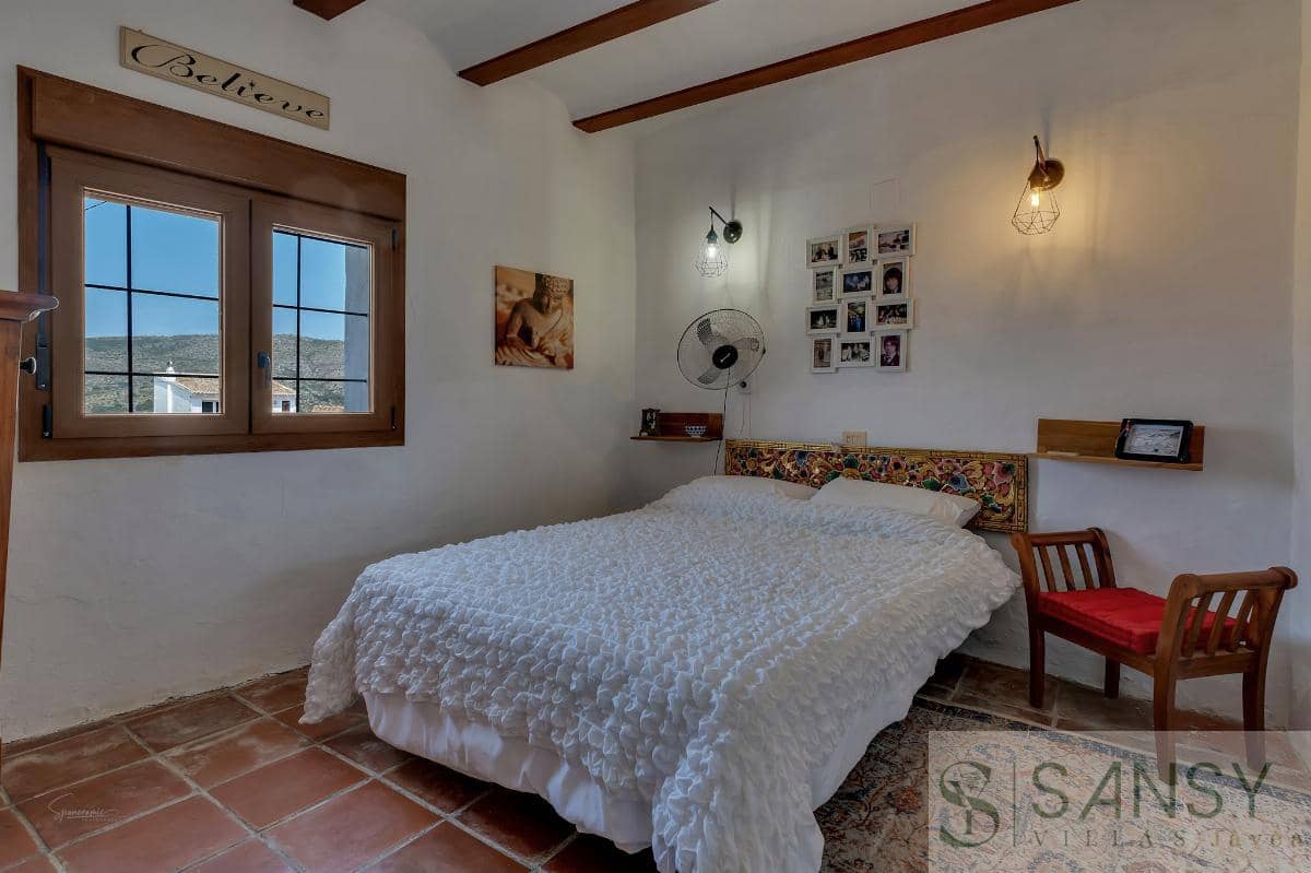 4 slaapkamer Finca/Landhuis te koop in Teulada met zwembad garage - € 525.000 (Ref: 9183173)