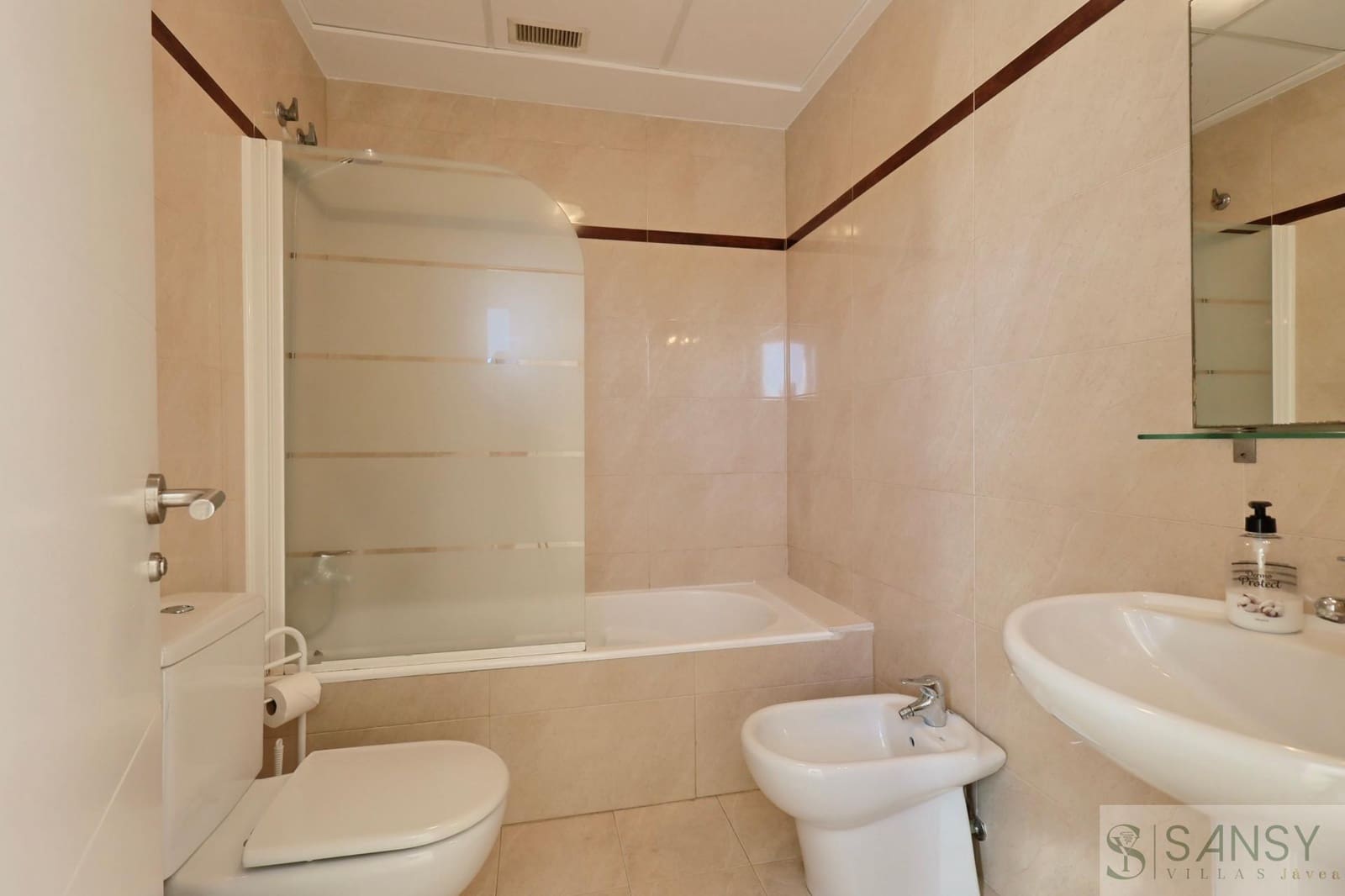 2 slaapkamer Flat te koop in Javea / Xabia met zwembad garage - € 399.000 (Ref: 9226054)