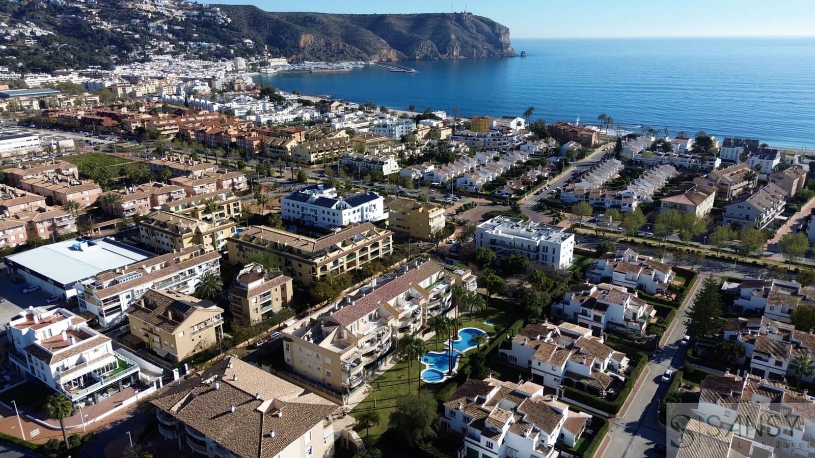 2 slaapkamer Flat te koop in Javea / Xabia met zwembad garage - € 399.000 (Ref: 9226054)