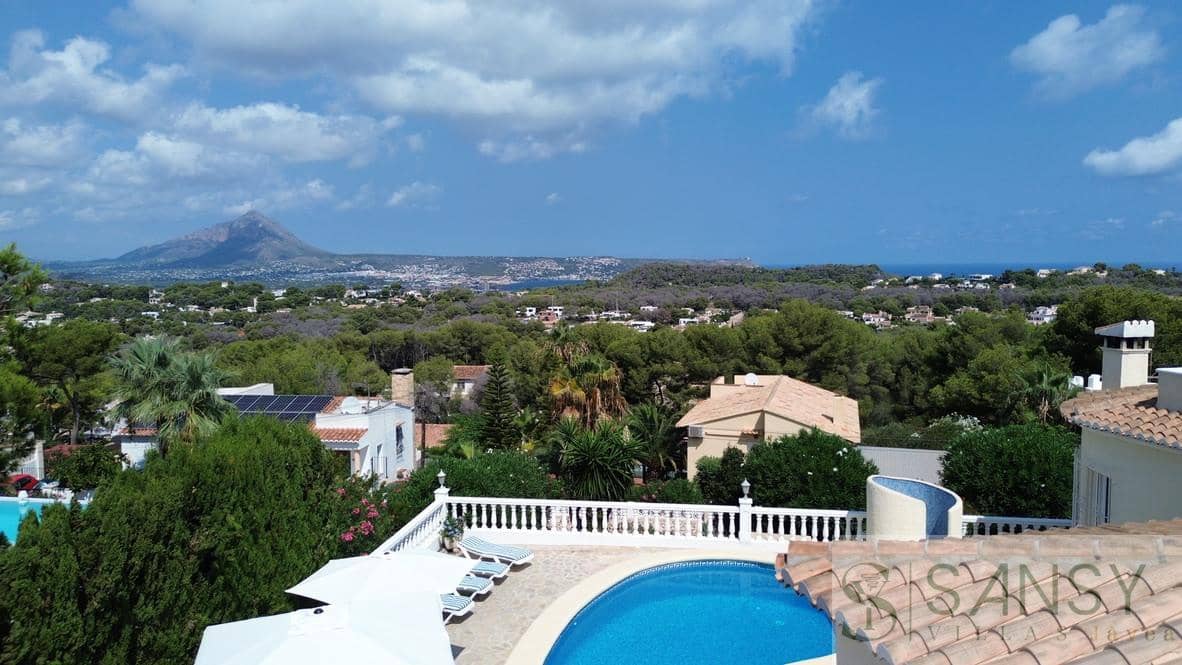 3 chambre Villa/Maison à vendre à Javea / Xabia avec piscine garage - 850 000 € (Ref: 9230242)