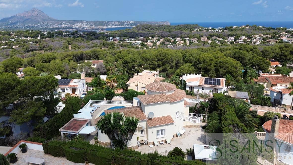 3 chambre Villa/Maison à vendre à Javea / Xabia avec piscine garage - 850 000 € (Ref: 9230242)