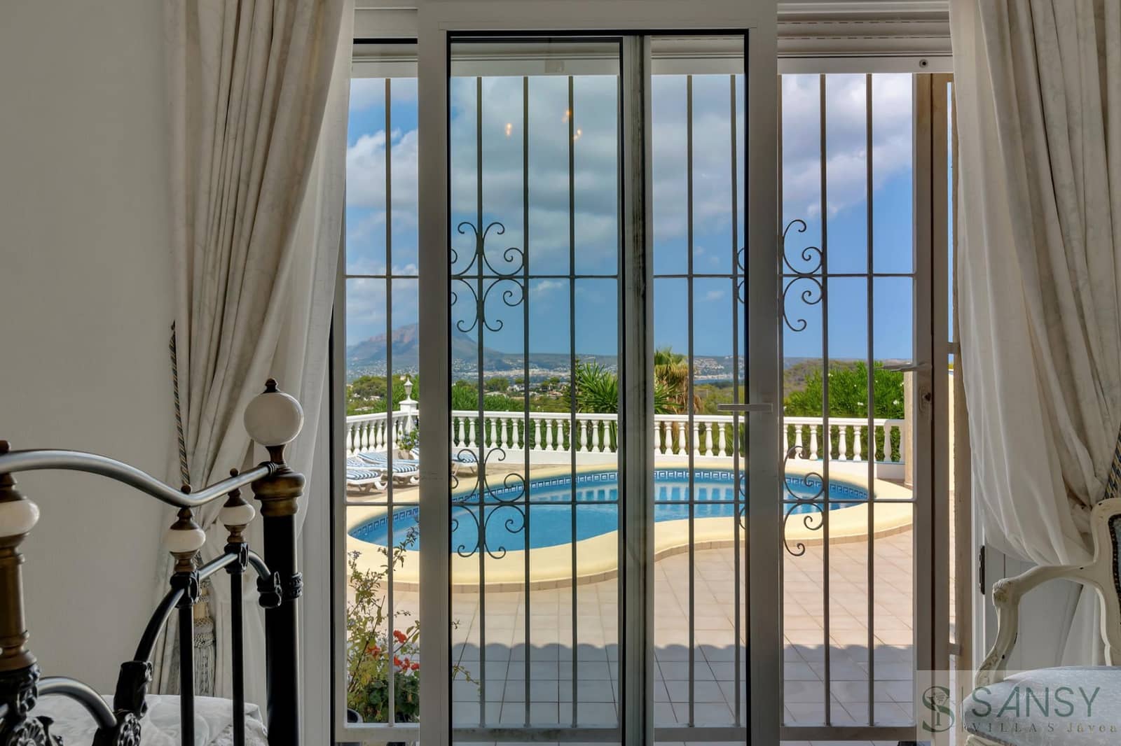 3 chambre Villa/Maison à vendre à Javea / Xabia avec piscine garage - 850 000 € (Ref: 9230242)