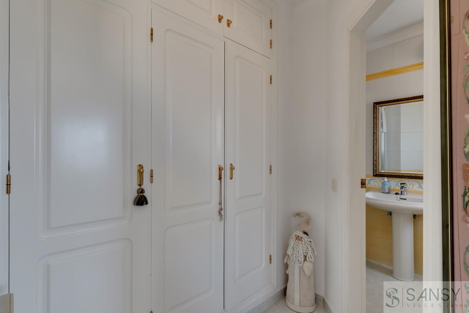 3 chambre Villa/Maison à vendre à Javea / Xabia avec piscine garage - 850 000 € (Ref: 9230242)