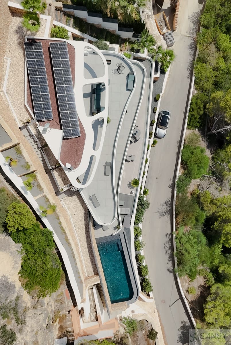 3 soveværelse Villa til salg i Ambolo med swimmingpool garage - € 4.250.000 (Ref: 9230243)