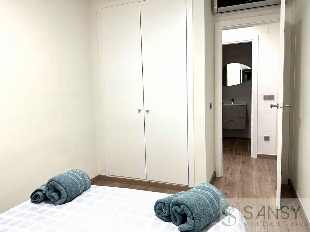 3 makuuhuone Huoneisto vuokrattavana paikassa Javea / Xabia mukana uima-altaan - 1 450 € (Ref: 9242540)