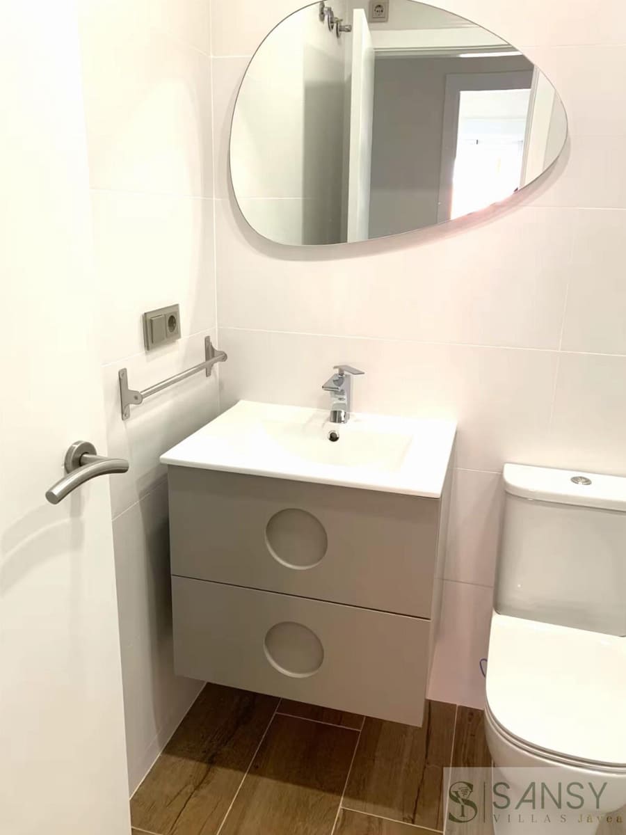 3 makuuhuone Huoneisto vuokrattavana paikassa Javea / Xabia mukana uima-altaan - 1 450 € (Ref: 9242540)