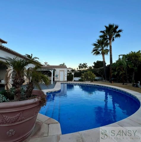 3 bedroom Villa for sale in La Granadella  - Costa Nova, Javea / Xàbia with pool - € 795,000 (Ref: 9254498)