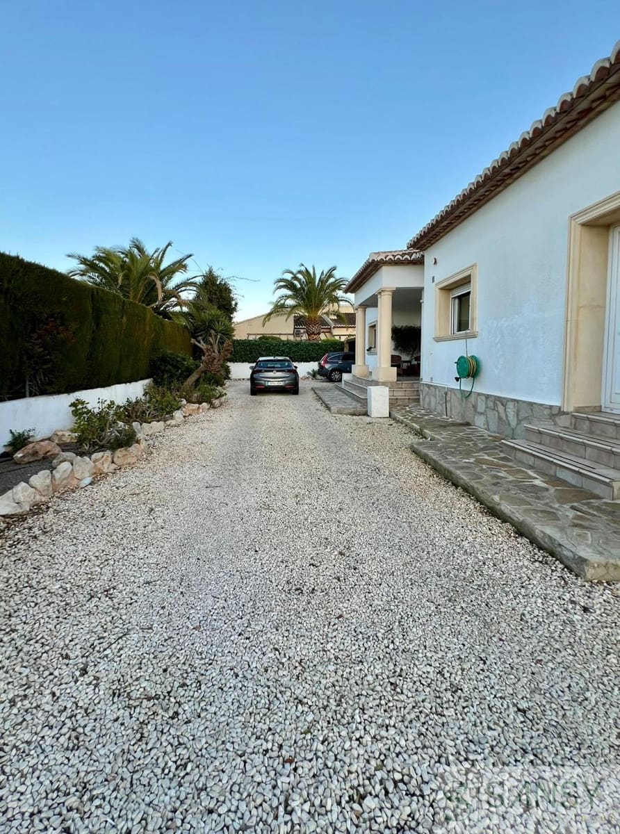 3 soverom Villa til salgs i Javea / Xabia med svømmebasseng - € 795 000 (Ref: 9254498)