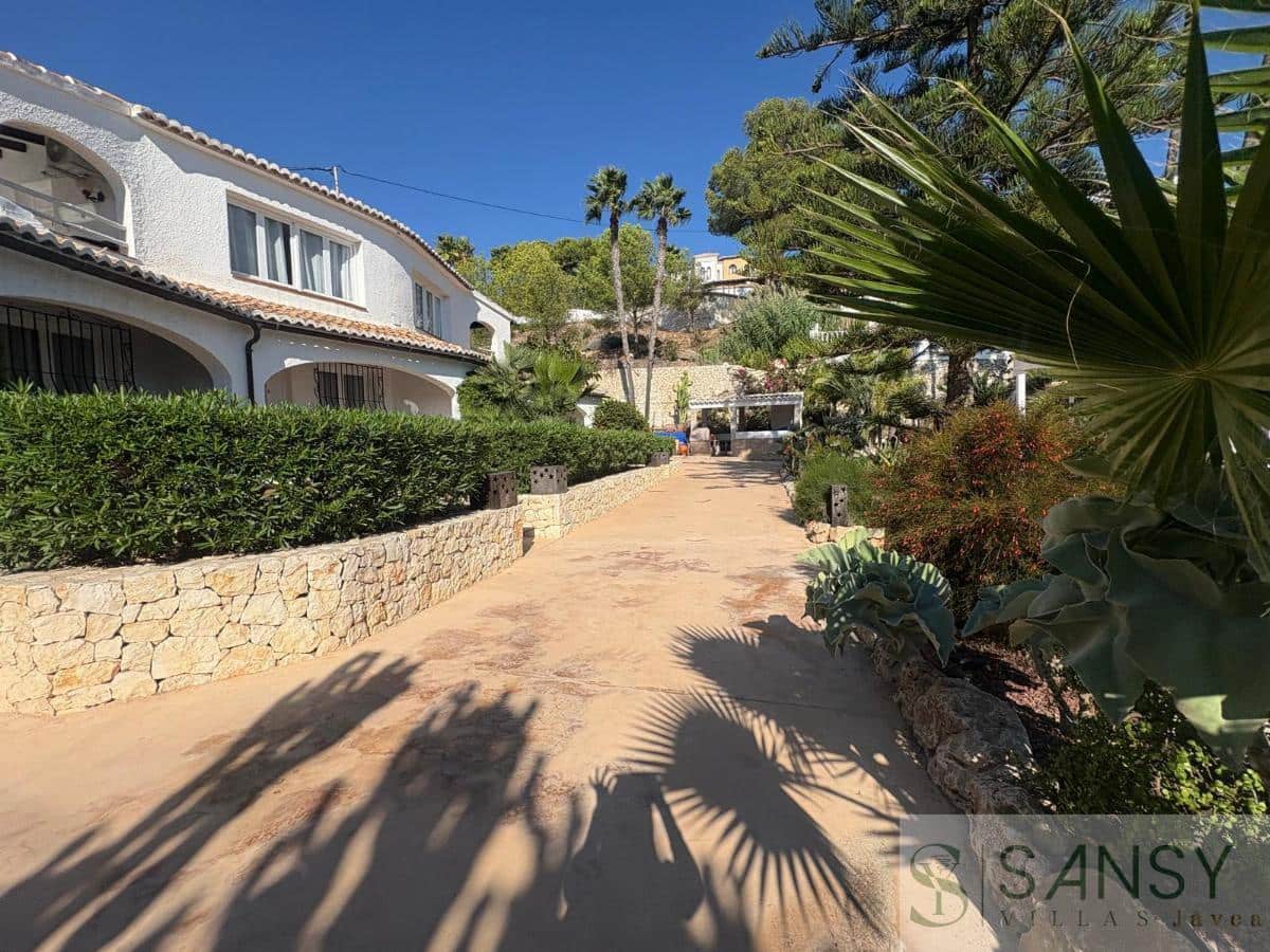 12 soveværelse Hotel til salg i Moraira med swimmingpool garage - € 5.500.000 (Ref: 9280942)