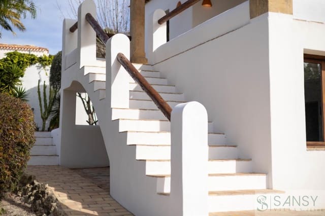 5 slaapkamer Villa te koop in Cap Martí - El Tossalet - Pinomar, Javea / Xàbia met zwembad garage - € 790.000 (Ref: 9306192)