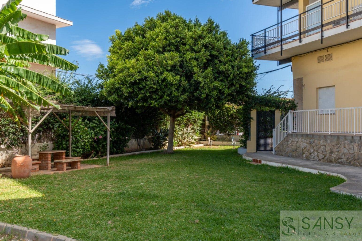 4 soverom Leilighet til salgs i Arenal med svømmebasseng garasje - € 530 000 (Ref: 9306194)