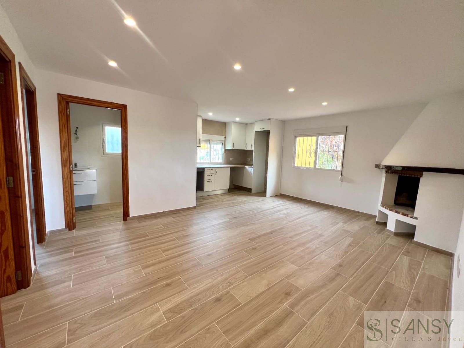 4 soveværelse Villa til salg i Arenal med garage - € 519.000 (Ref: 9306195)