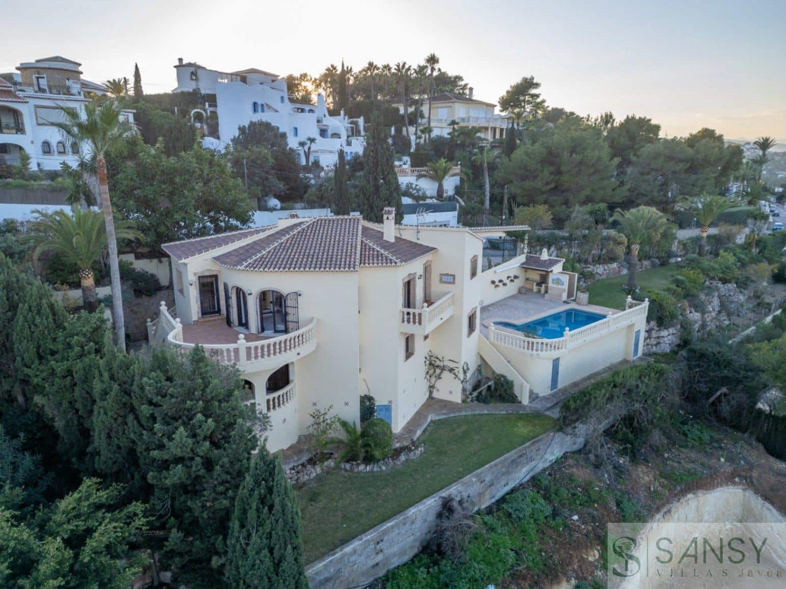 3 soverom Villa til salgs i Javea / Xabia med svømmebasseng garasje - € 1 095 000 (Ref: 9306201)