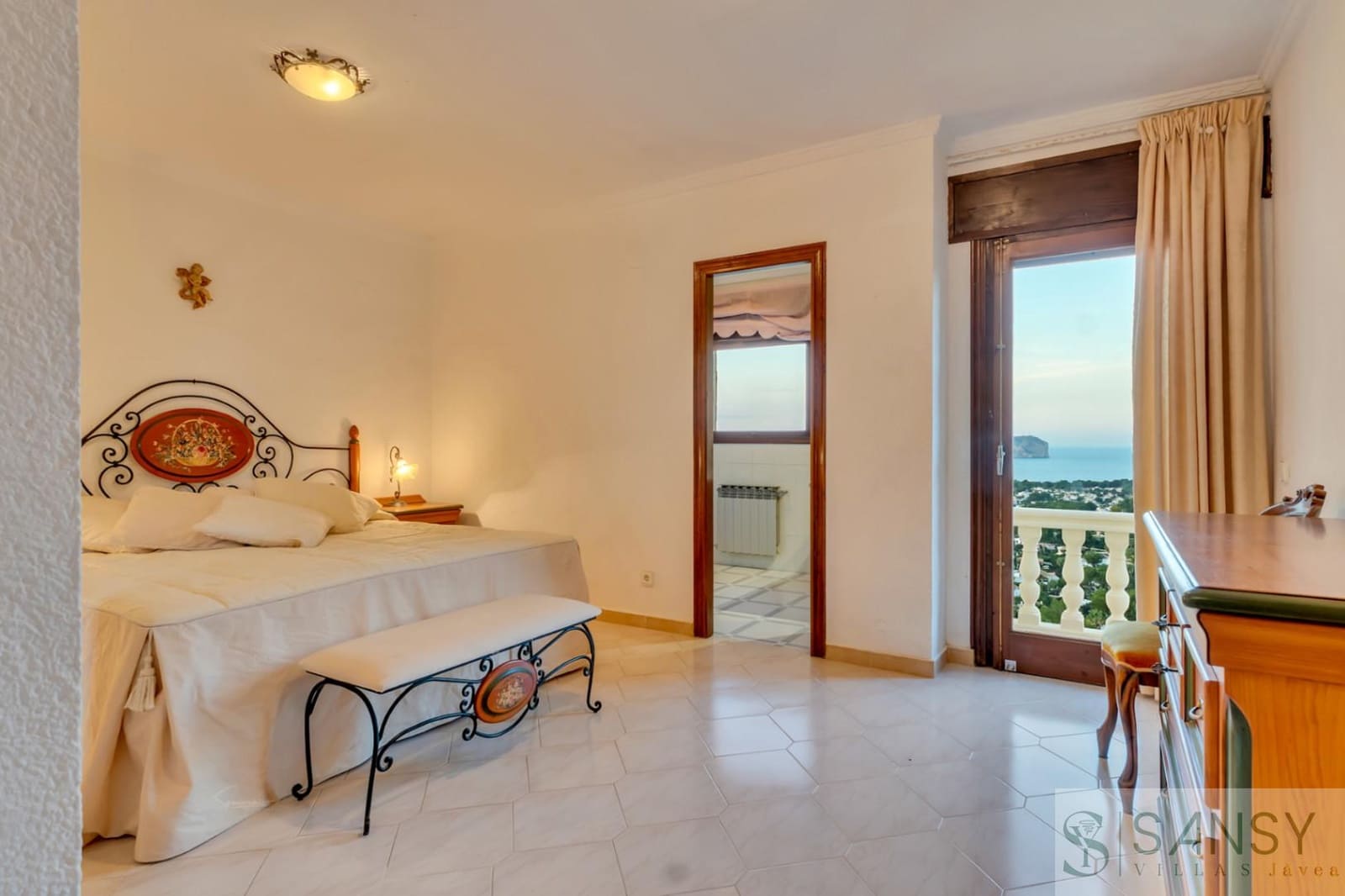 3 soverom Villa til salgs i Javea / Xabia med svømmebasseng garasje - € 1 095 000 (Ref: 9306201)