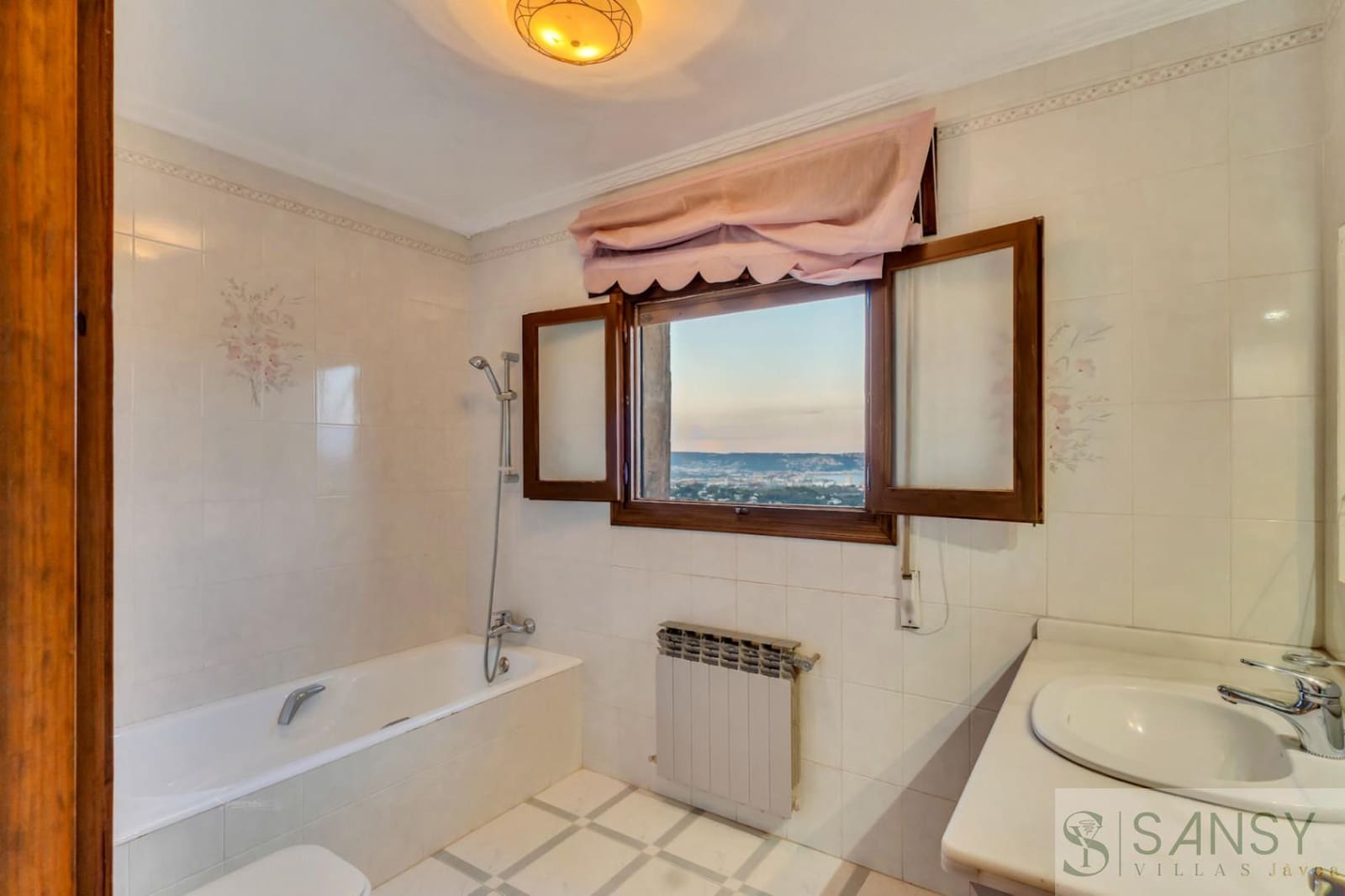 3 soverom Villa til salgs i Javea / Xabia med svømmebasseng garasje - € 1 095 000 (Ref: 9306201)