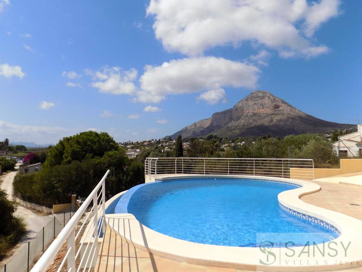 4 slaapkamer Villa te koop in Javea / Xabia met zwembad garage - € 849.000 (Ref: 9306202)