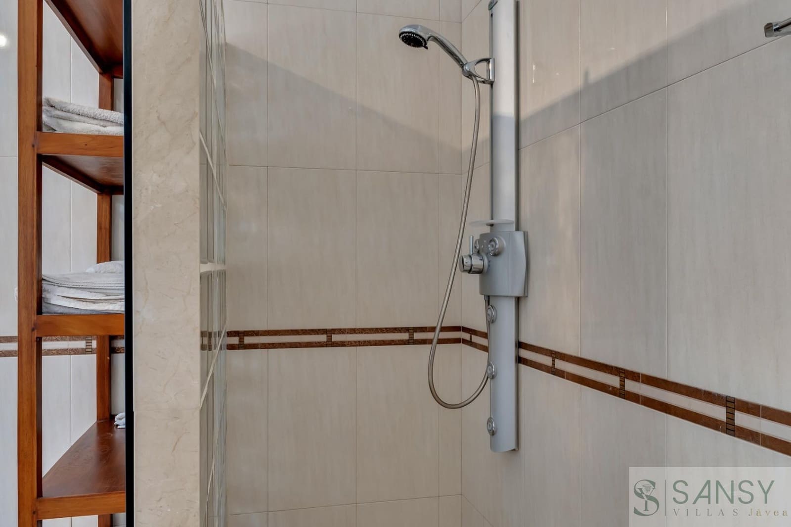 4 slaapkamer Villa te koop in Javea / Xabia met zwembad garage - € 849.000 (Ref: 9306202)